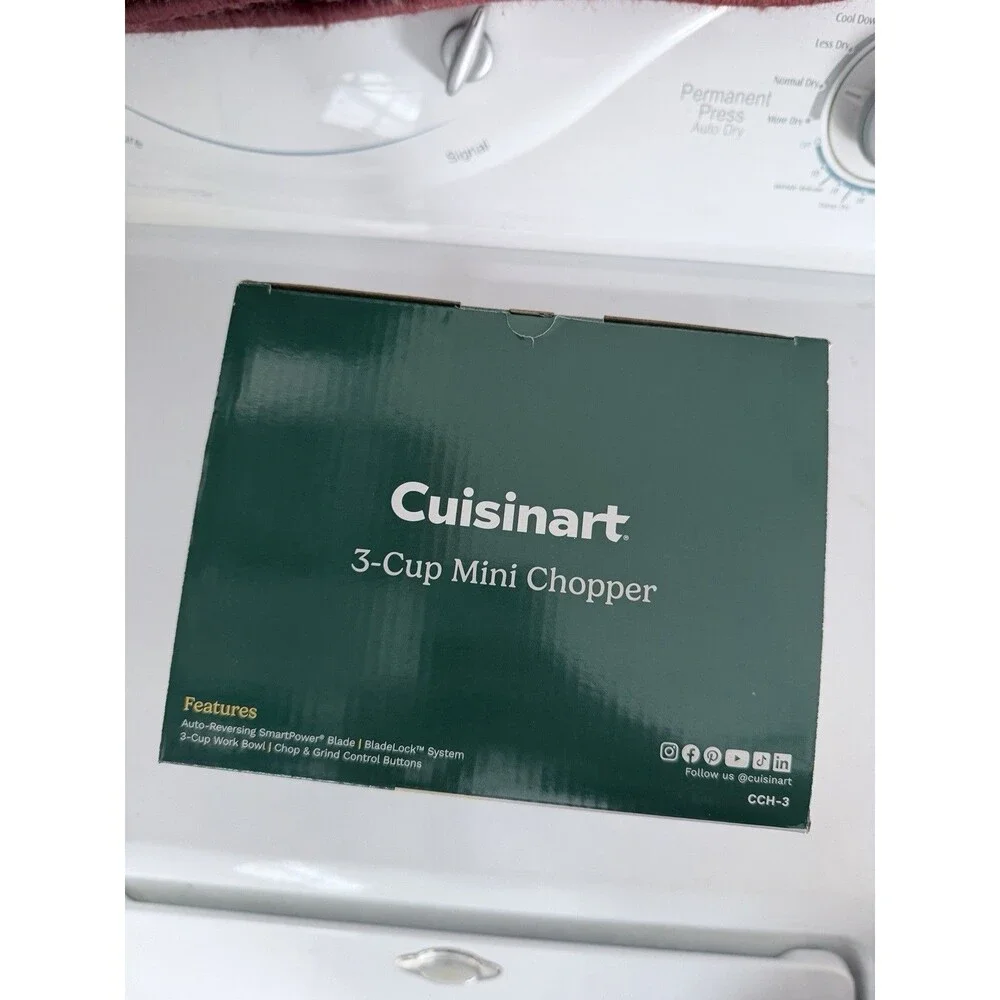 Cuisinart CCH-3 3-Cup Electric Mini Chopper White/Clear w/ Bowl & Lid